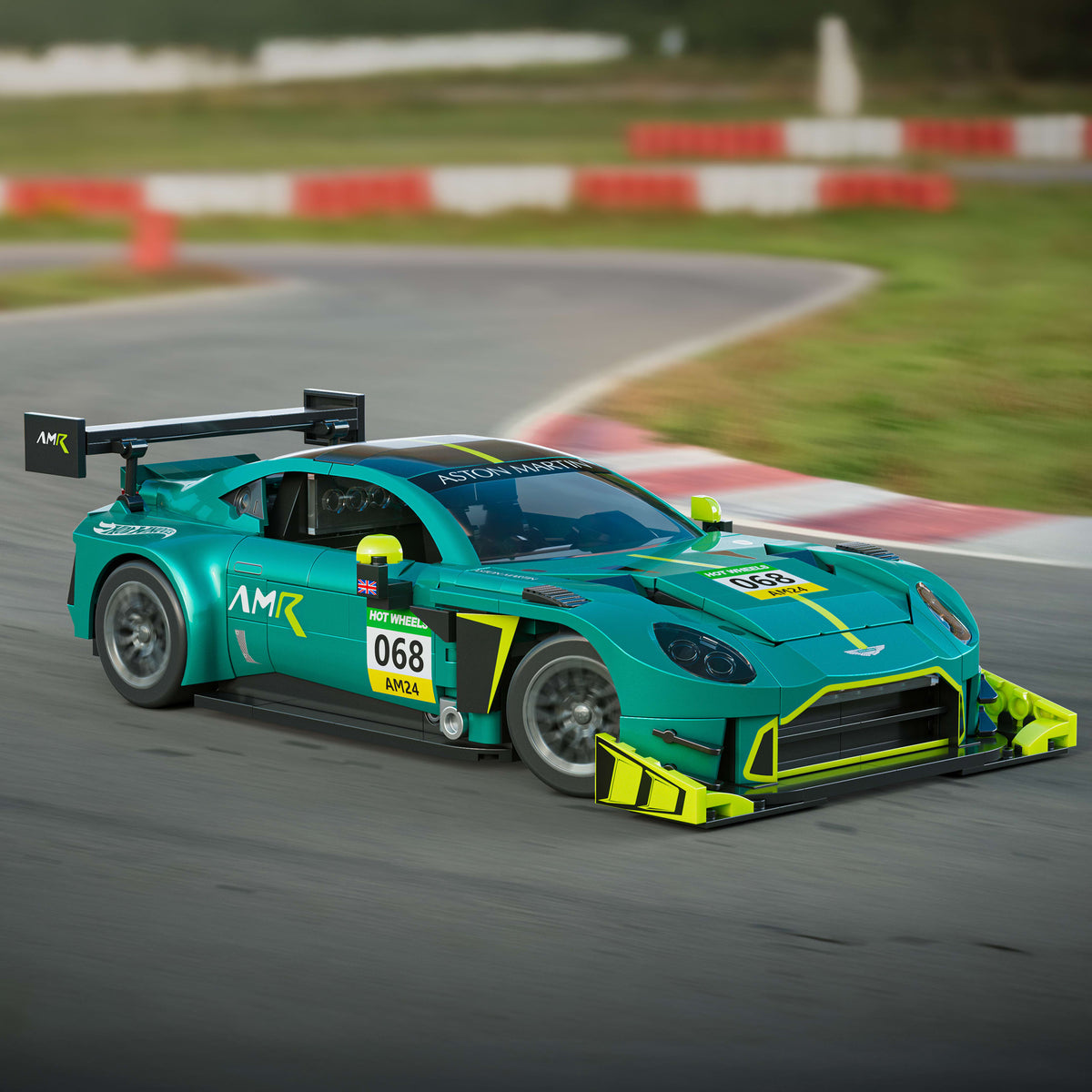 Mattel Brick Shop Hot Wheels '24 Aston Martin Vantage GT3 Yapım Seti