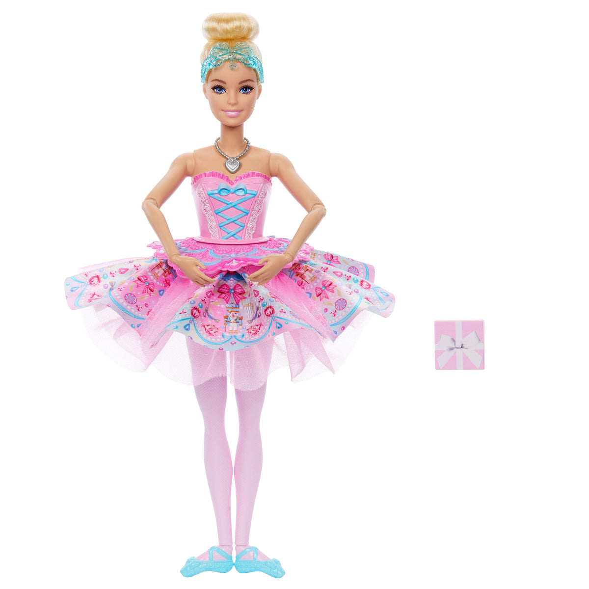 Barbie Fındıkkıran Balesinde Clara bebek, tütü ve balerin aksesuarları