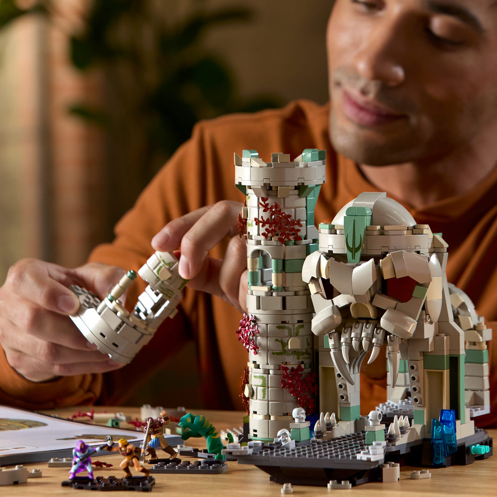 Mattel Brick Shop Masters of the Universe Yapım Seti (867 Parça, 16 Figürlü)