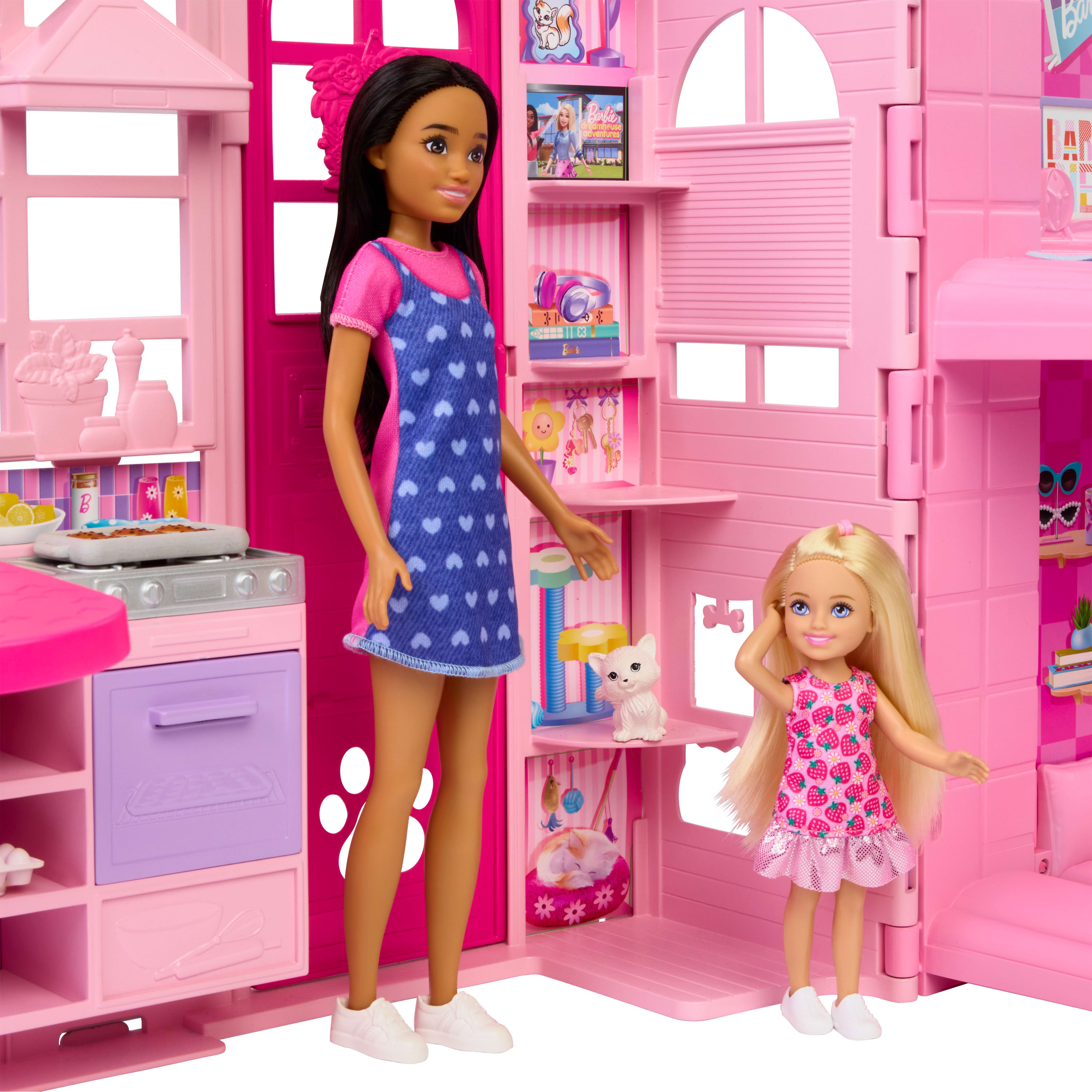 Barbie Hafta Sonu Tatili Evi, oyuncak bebek evi, 10 aksesuar, 4 oyun alanı ve yavru kedi