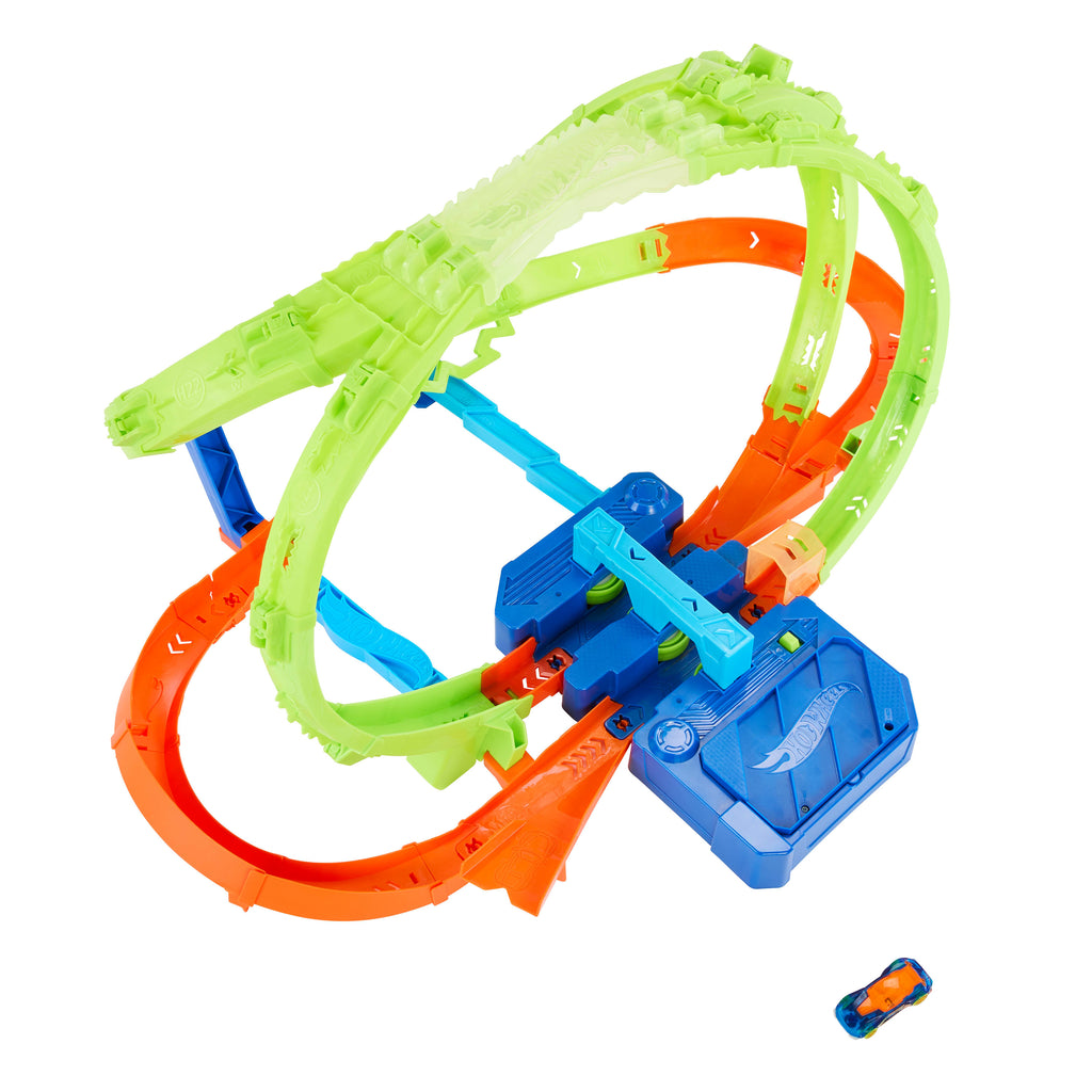 Hot Wheels Akrobasi Pistleri Hiperküre Turbo Çarpışma Pisti - 1:64 Ölçekli Metal Araba Dahil