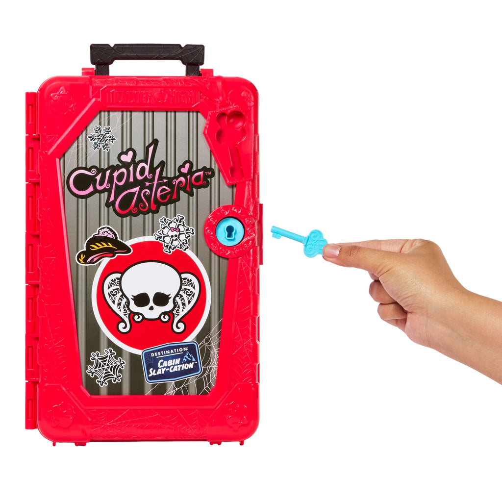 Monster High Cupid Asteria bavul ve sürprizler