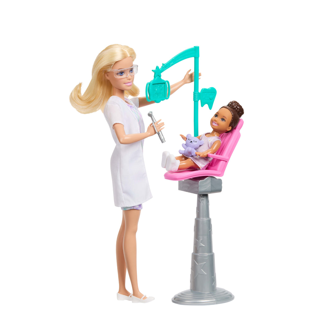 Barbie Kariyer Bebekleri diş hekimi oyun seti ve sarışın bebek, küçük çocuk figürü, muayene koltuğu ve aksesuarlar