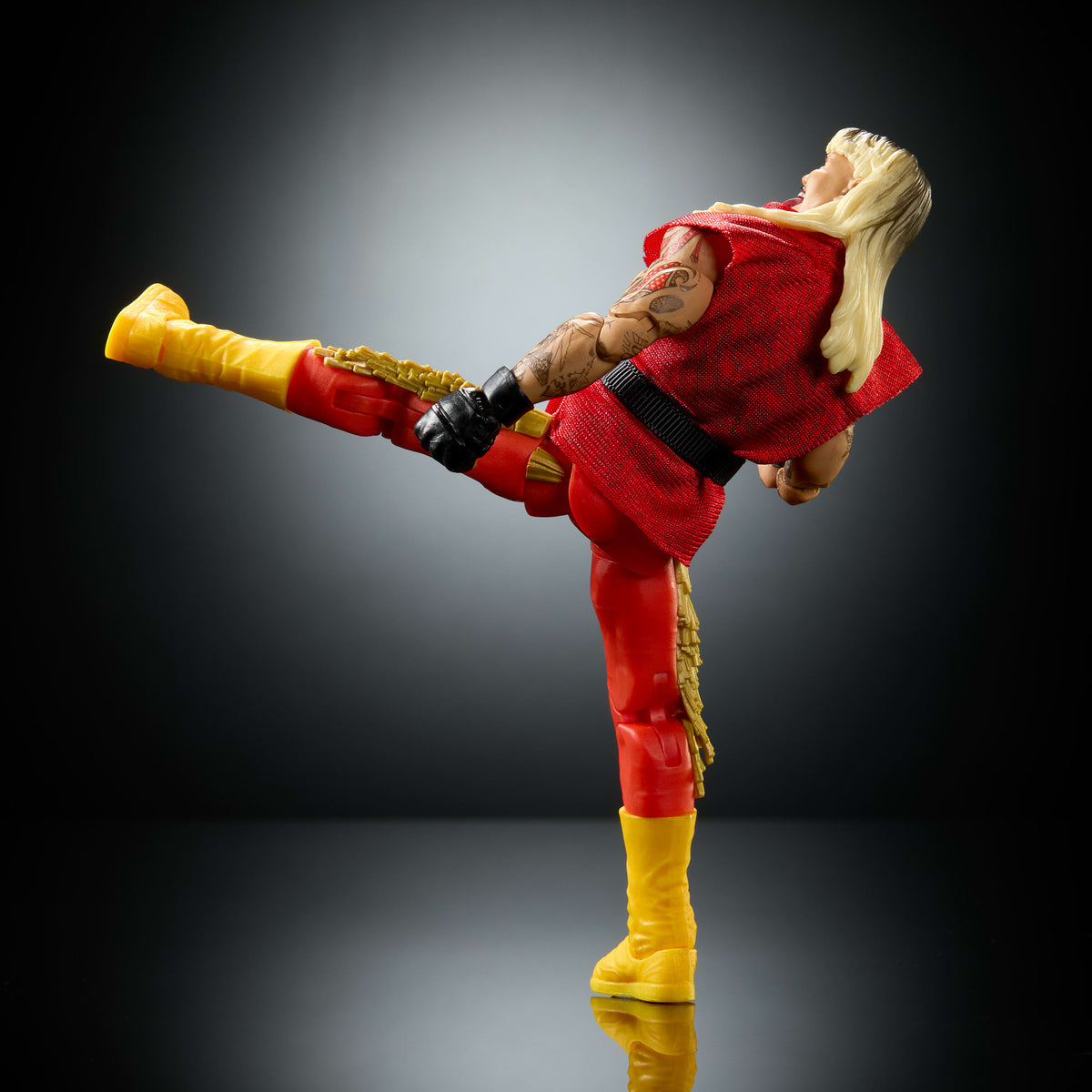 WWE x Street Fighter Dominik Mysterio Aksiyon Figürü 15 cm