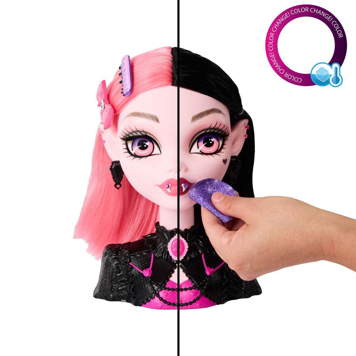 Renk değişimli Monster High Draculaura saç tasarımı büstü ve 25'ten fazla saç ve makyaj aksesuarı