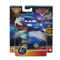 Disney ve Pixar Cars, renkli ışıklara sahip 1:55 ölçekli oyuncak araç (Stiller çeşitlilik gösterebilir)