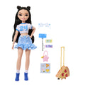 Barbie Dream Besties Hafta Sonu Tatili Renee bebek ve seyahat temalı 7 aksesuar