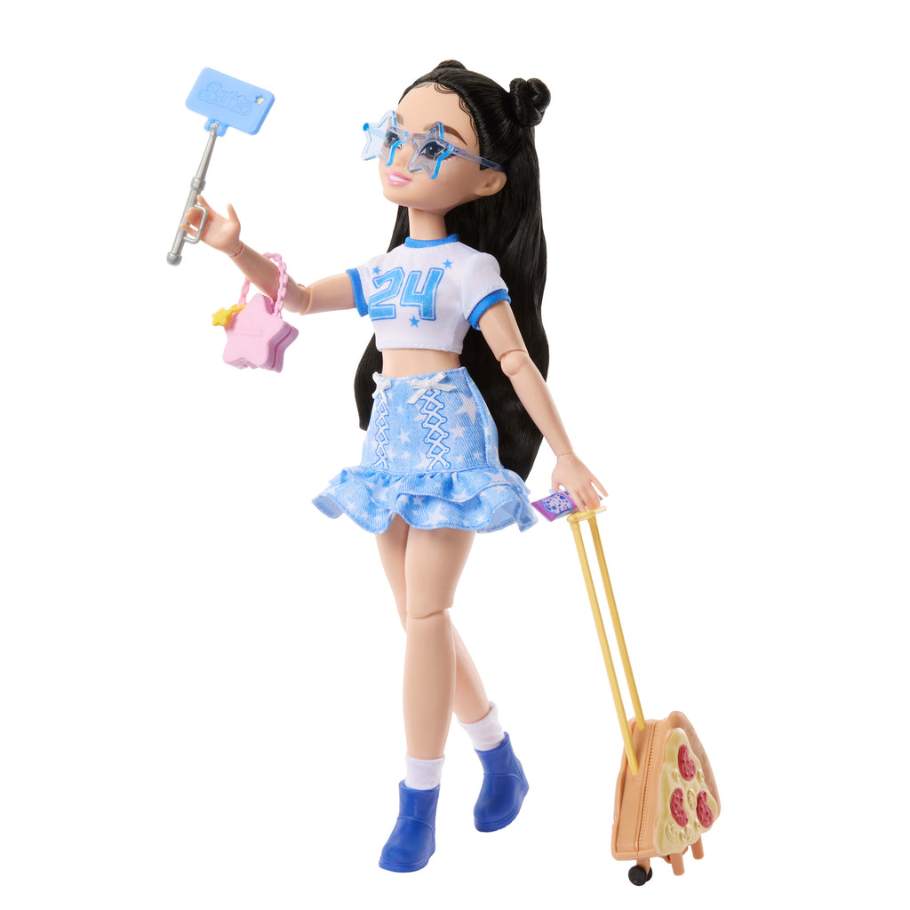 Barbie Dream Besties Hafta Sonu Tatili Renee bebek ve seyahat temalı 7 aksesuar