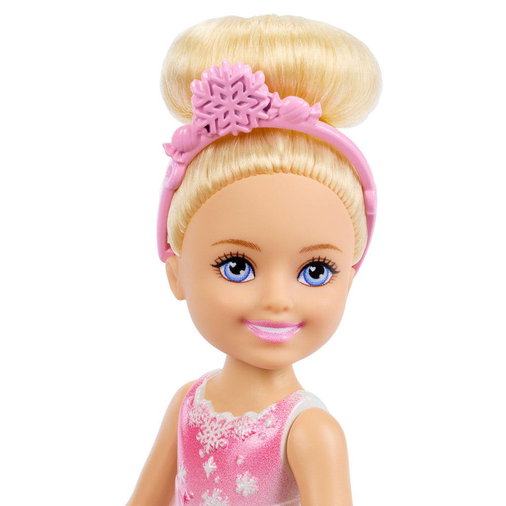Barbie Fındıkkıran Balesi Balerin Chelsea Bebek