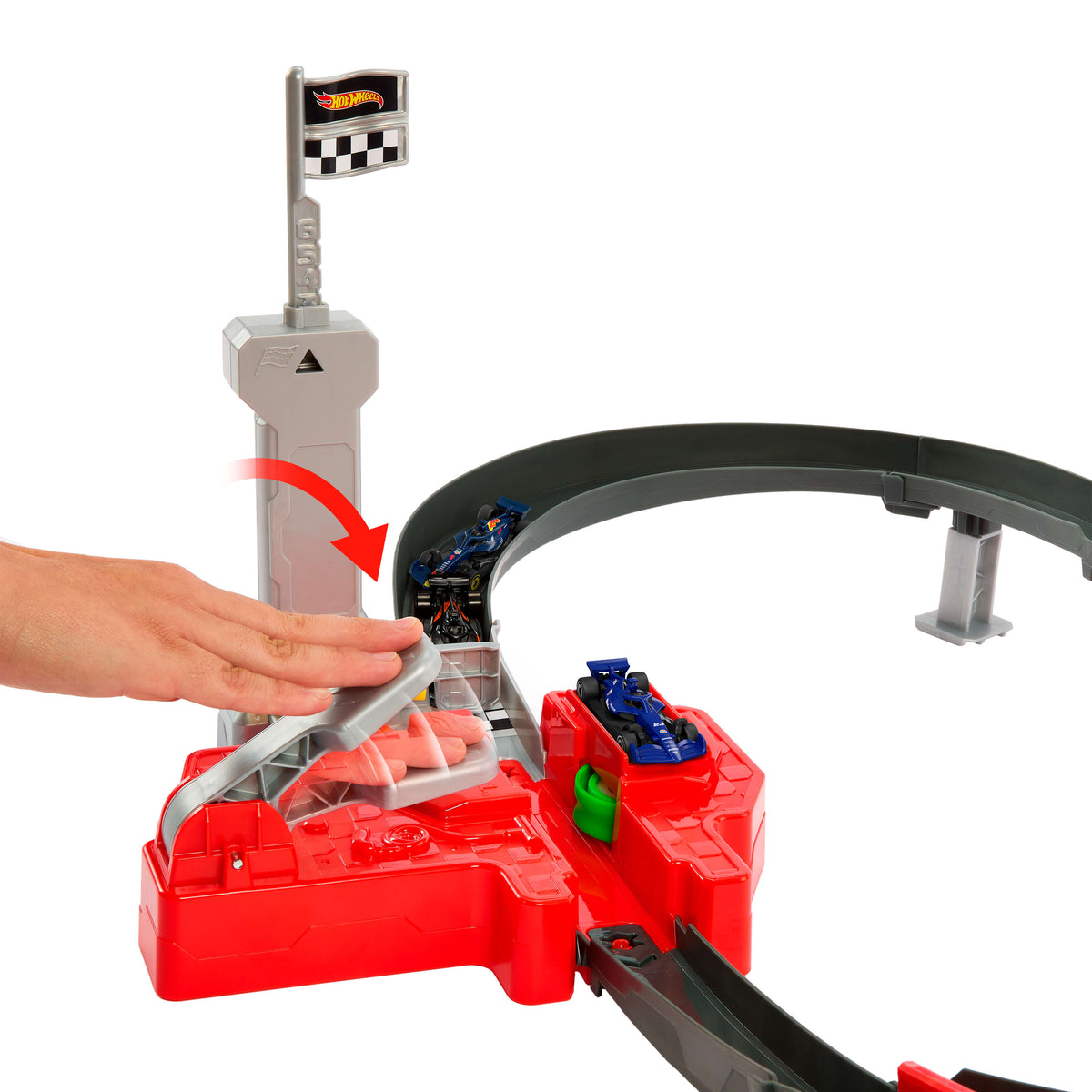 Hot Wheels Yarışları Formula 1 Temel Yarış Pisti ve 1:64 ölçekli 3 adet metal oyuncak araba