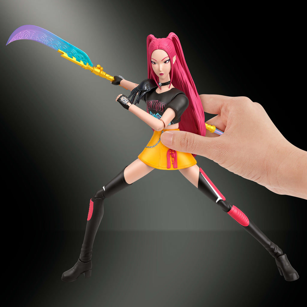 KPop Demon Hunters HUNTR/X Mira Aksiyon Figürü