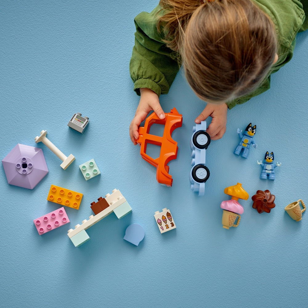 LEGO DUPLO Bluey ile Dondurma Gezisi 10458 - 22 Parça Yapım Seti, 2+ Yaş