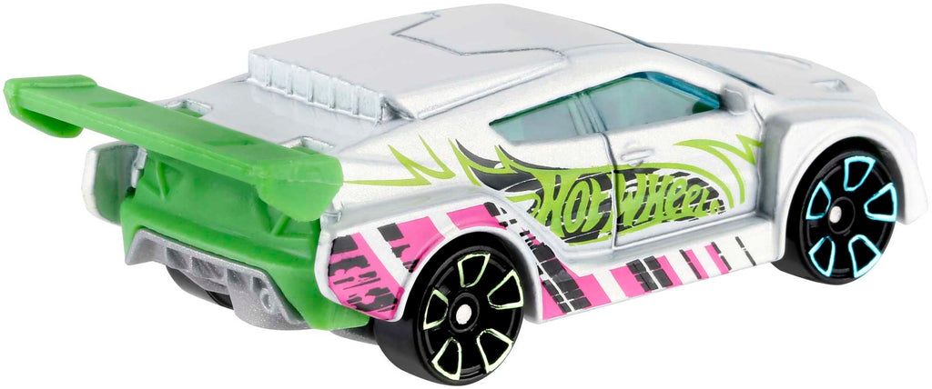 Sürprizli opak pakette Hot Wheels 1:64 ölçekli oyuncak araba ve çıkartma, gizemli modeller (Stiller çeşitlilik gösterebilir)