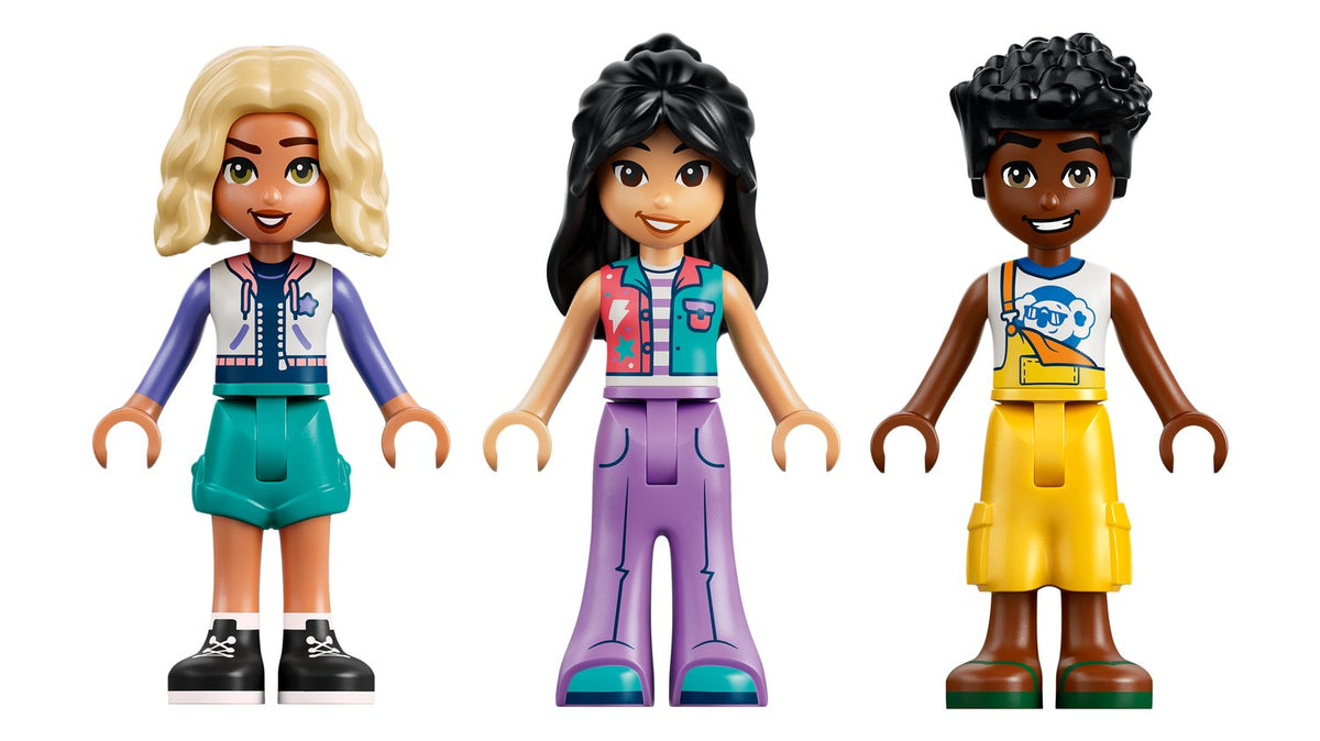 LEGO Friends Şeker ve Cupcake Dönme Dolabı 42700 - 602 Parça Yapım Seti, 7+ Yaş