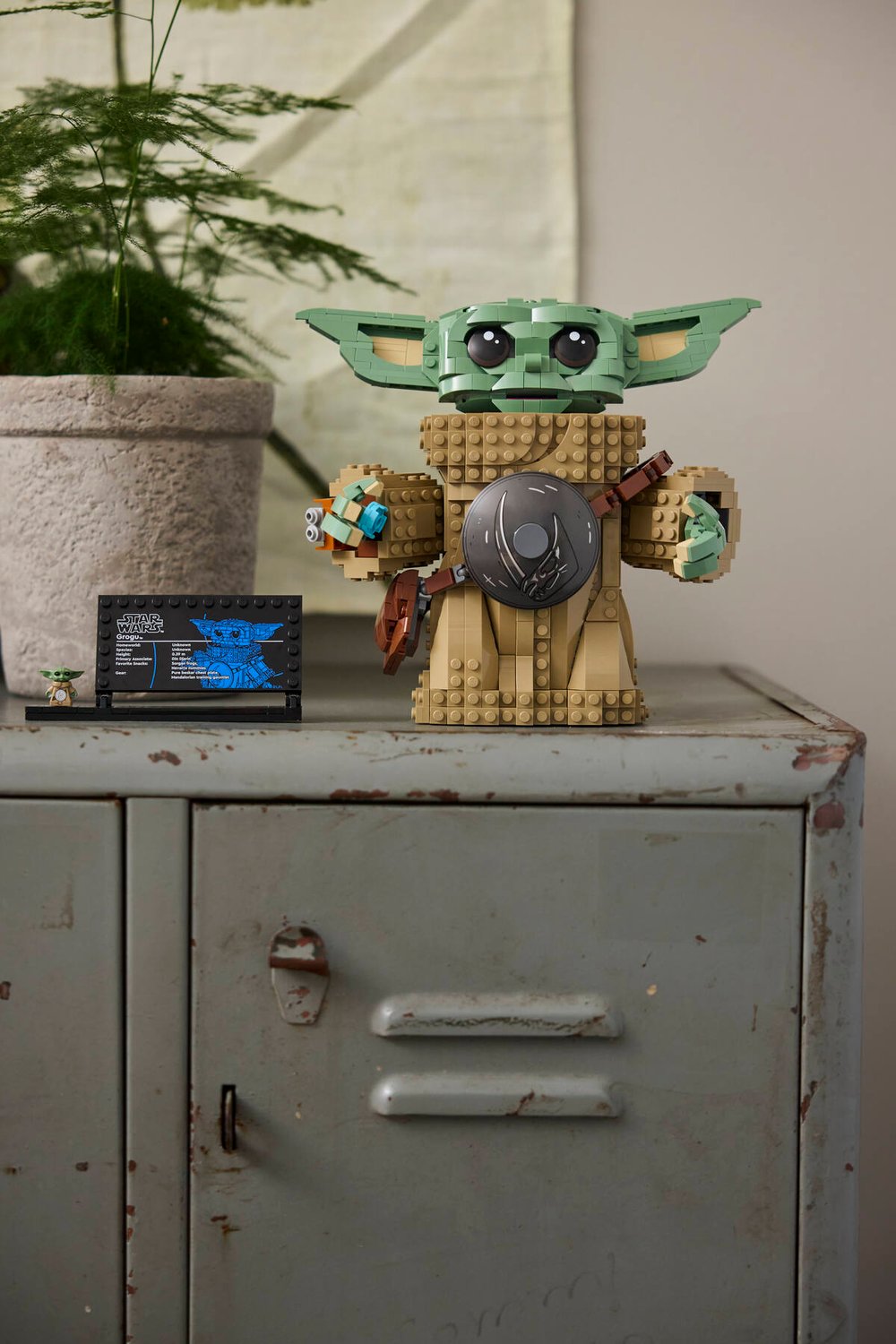 LEGO Star Wars Grogu (Mandalorlu Çırak) 75446 - 1200 Parça Sergilik Yapım Seti, 10+ Yaş