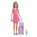 Barbie Aile ve Dostlar Sınırsız Macera bebeği "Malibu", seyahat temalı 10'dan fazla aksesuar