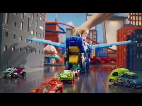 Hot Wheels City Dev Taşıyıcı Tır - Ejderha Fırlatma ve Pist Seti + 2 Adet 1:64 Ölçekli Metal Araba