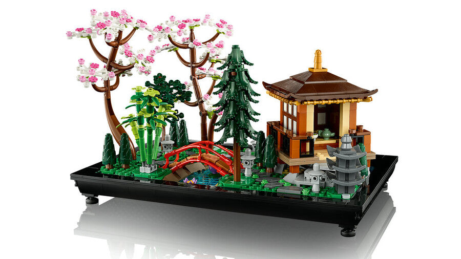 10315 Lego icons Huzurlu Bahçe 1363 parça +18 yaş