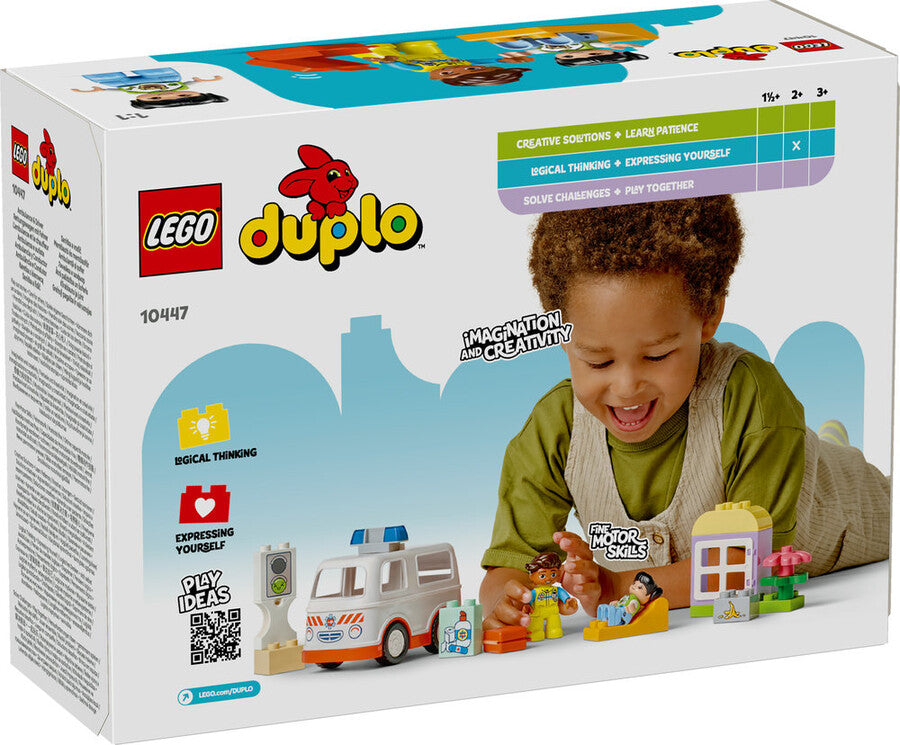 LEGO DUPLO Ambulans ve Sürücü 10447