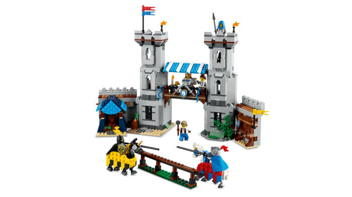 LEGO Creator Creator 3'ü 1 Arada Orta Çağ Atlı Şövalye Kalesi 31168 - 1371 Parça Yapım Seti