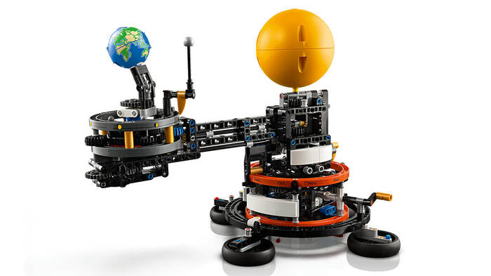 LEGO Technic Technic Dünya ve Ay Yörüngesi 42179 - 526 Parça Yapım Seti