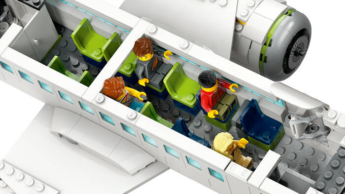 LEGO City City Yolcu Uçağı 60367 - 913 Parça Yapım Seti