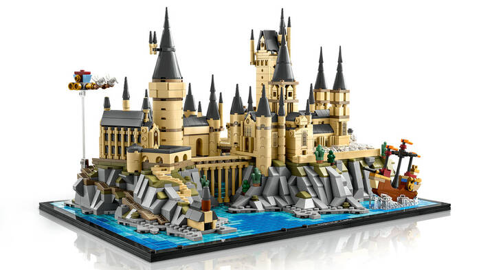 LEGO Harry Potter Harry Potter Hogwarts Şatosu ve Bahçesi 76419 - 2660 Parça Yetişkin Yapım Seti