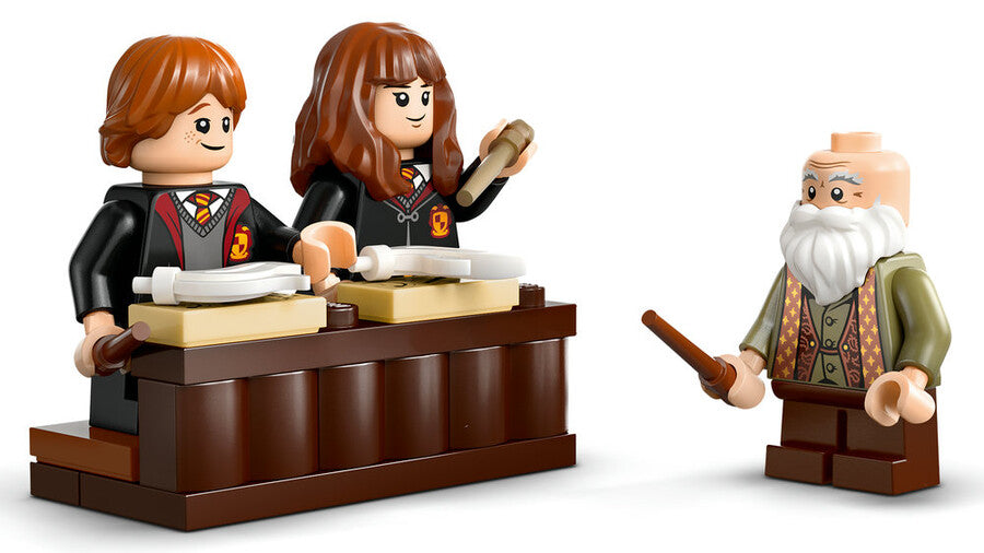 LEGO Harry Potter Hogwarts Şatosu: Tılsım Dersi 76442 - 204 Parça Yapım Seti