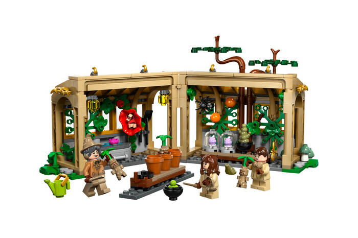 LEGO Harry Potter Harry Potter Hogwarts Şatosu Avlusu 76445 - 390 Parça Yapım Seti